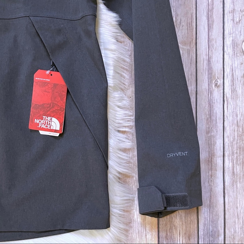 The North Face Men’s Apex Flex DryVent Waterproof Jacket In Grey - Picture 3 of 8